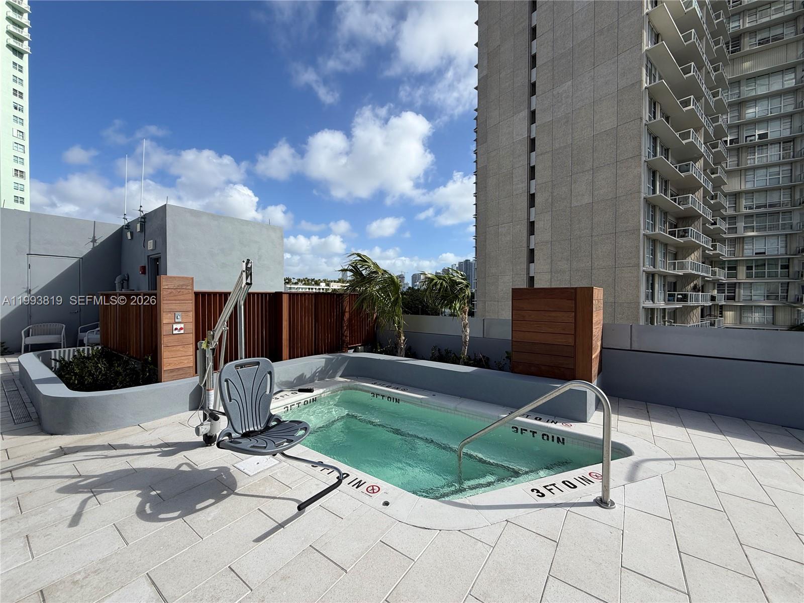 175 SE 25th Rd #3102 Miami, FL 33129