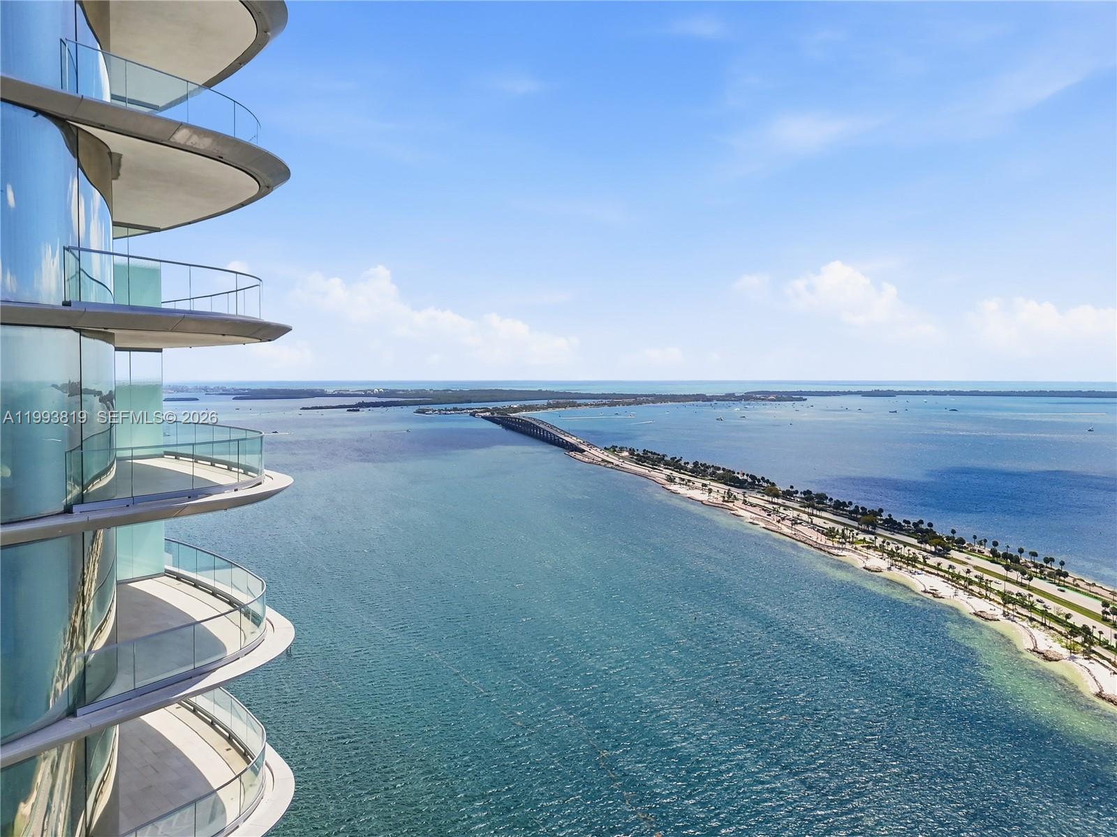 175 SE 25th Rd #3102 Miami, FL 33129