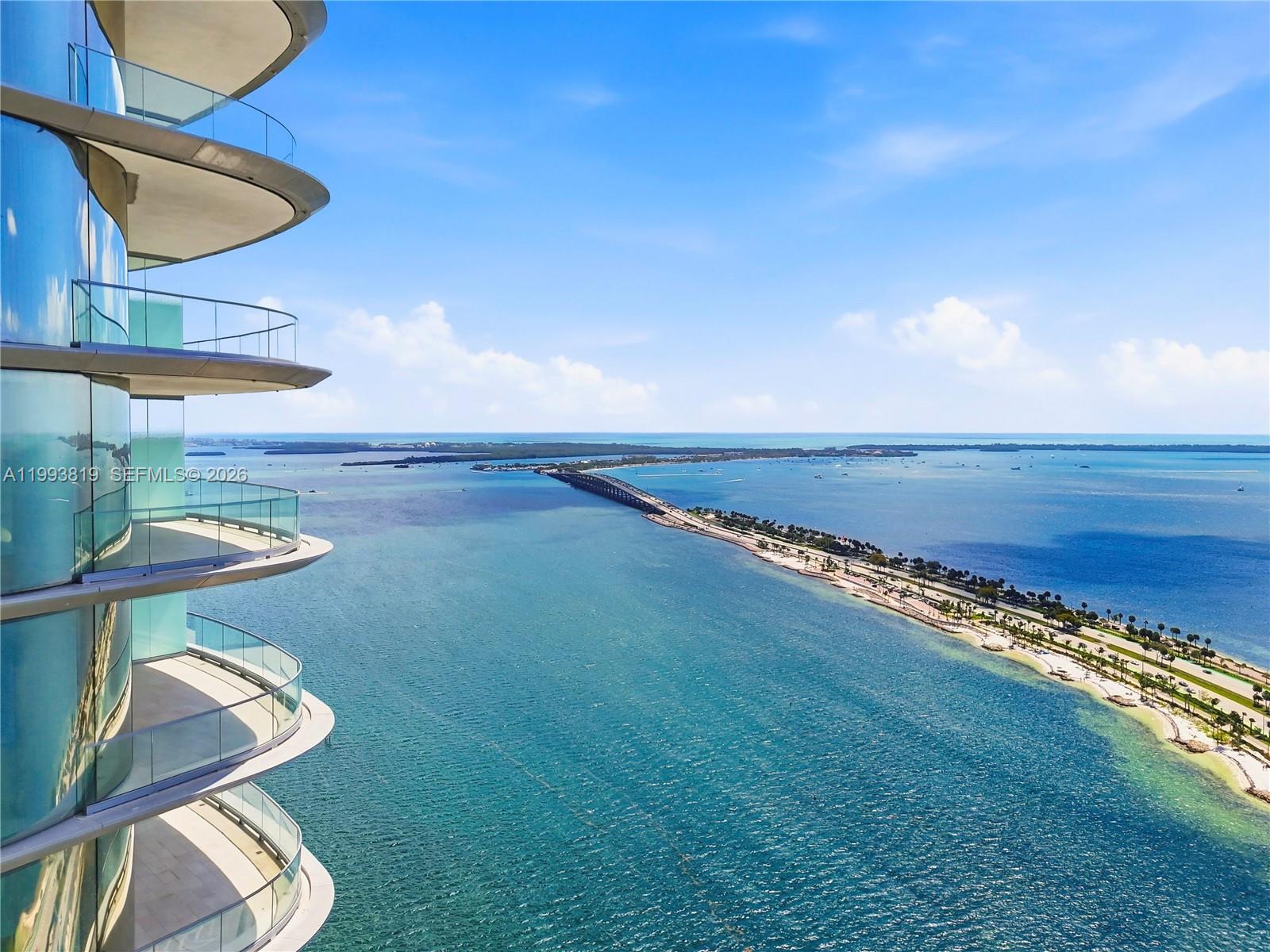 175 SE 25th Rd #3102 Miami, FL 33129