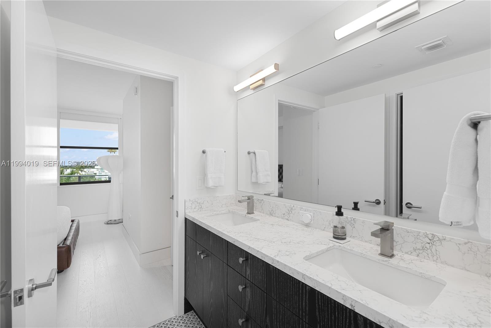 image Sereno Residences37