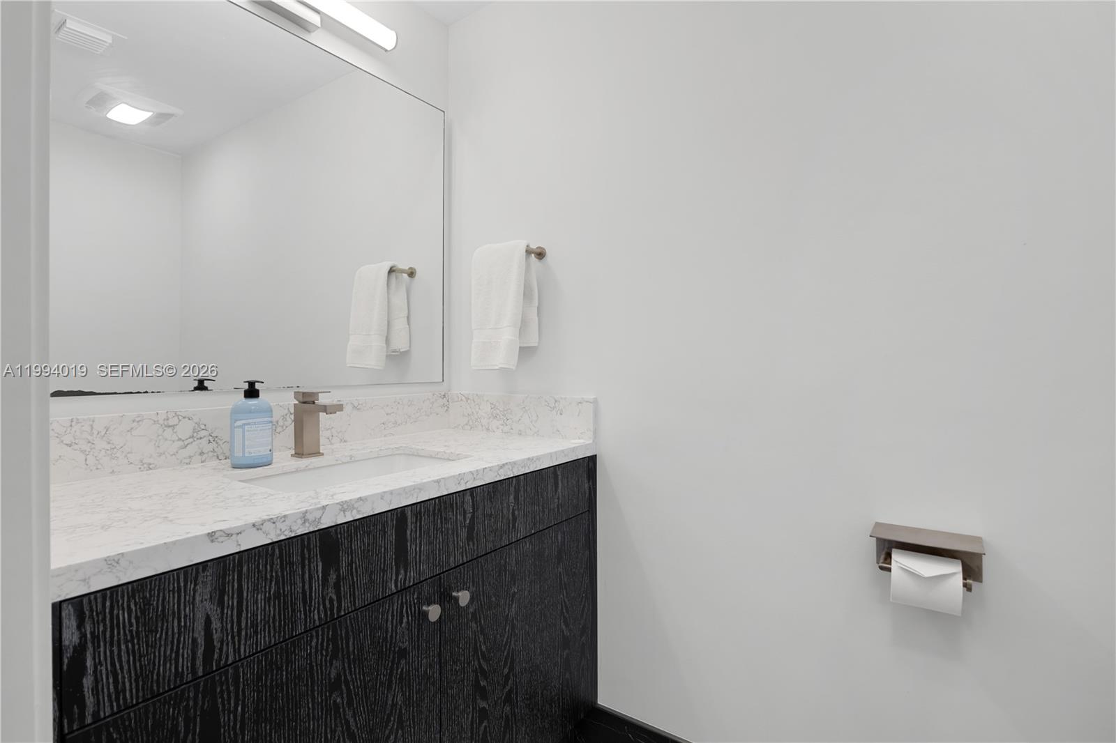 image Sereno Residences43