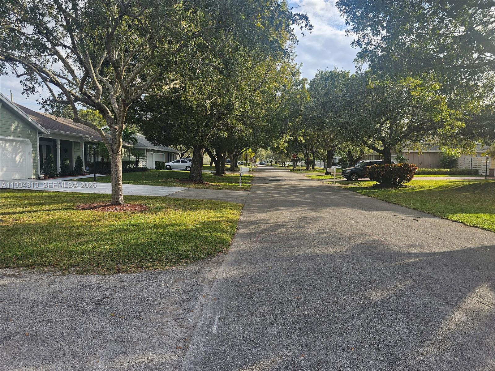 14461 SW 152nd Ct Miami, FL 33196