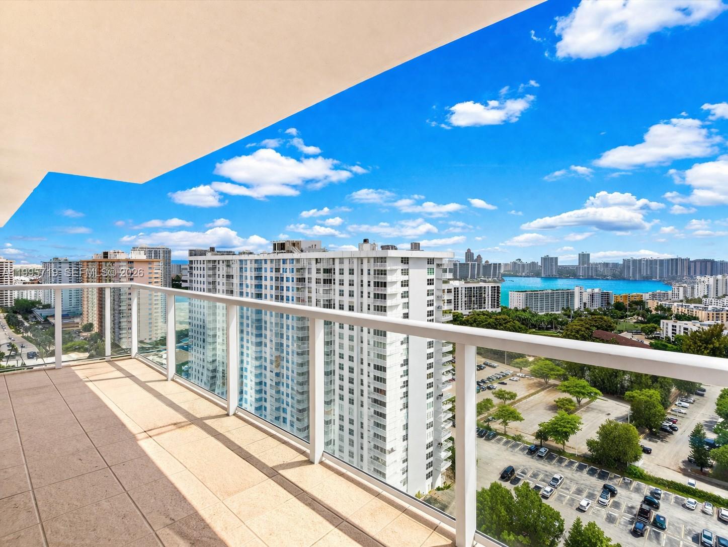 image Winston Towers 30022