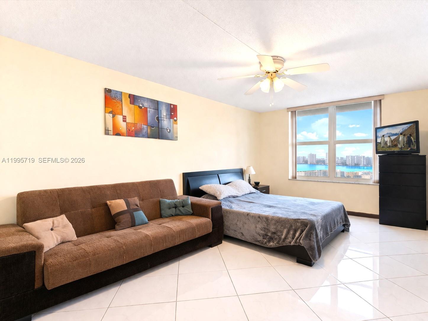 image Winston Towers 30030