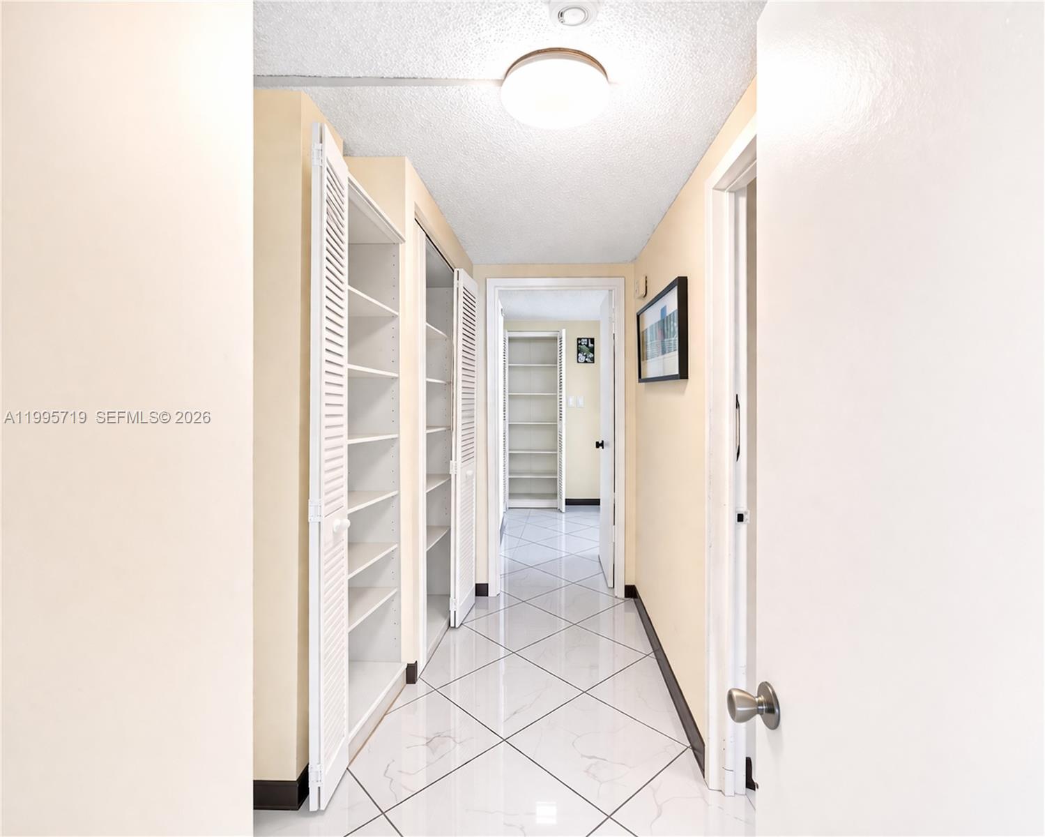 image Winston Towers 30038