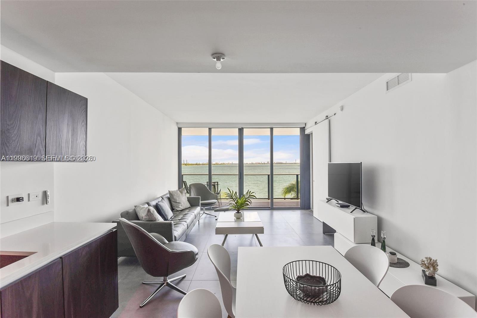 3131 NE 7th Ave #305