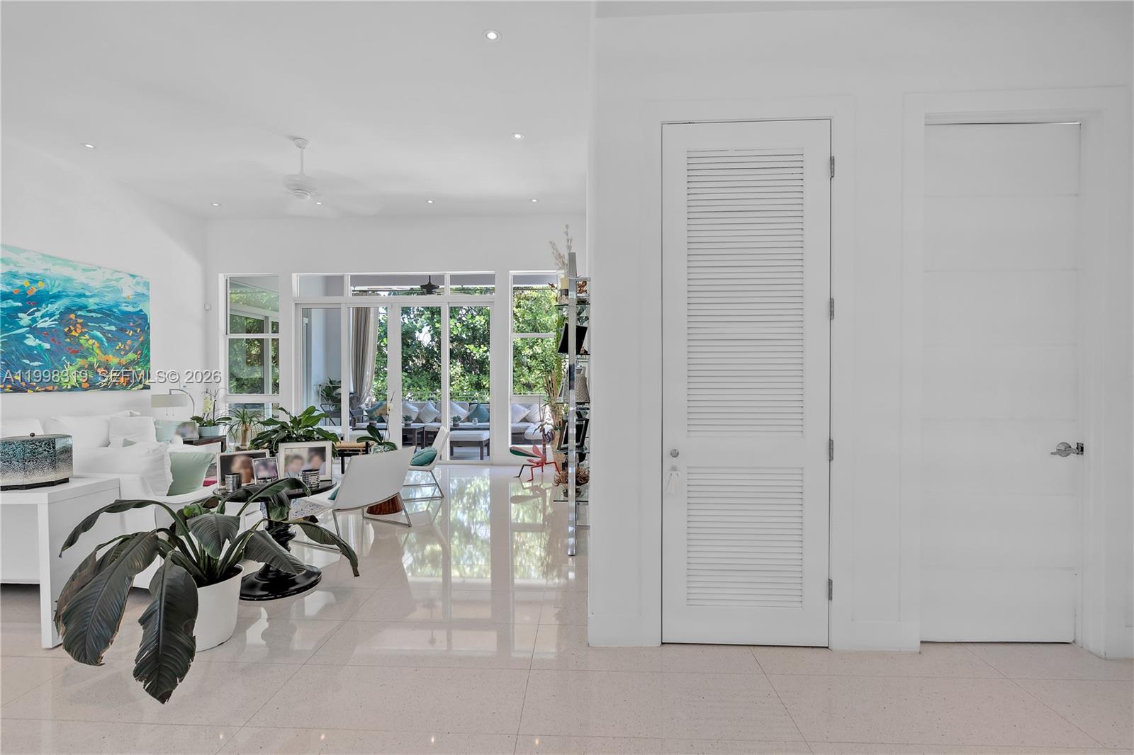 435 Hampton Ln Key Biscayne, FL 33149