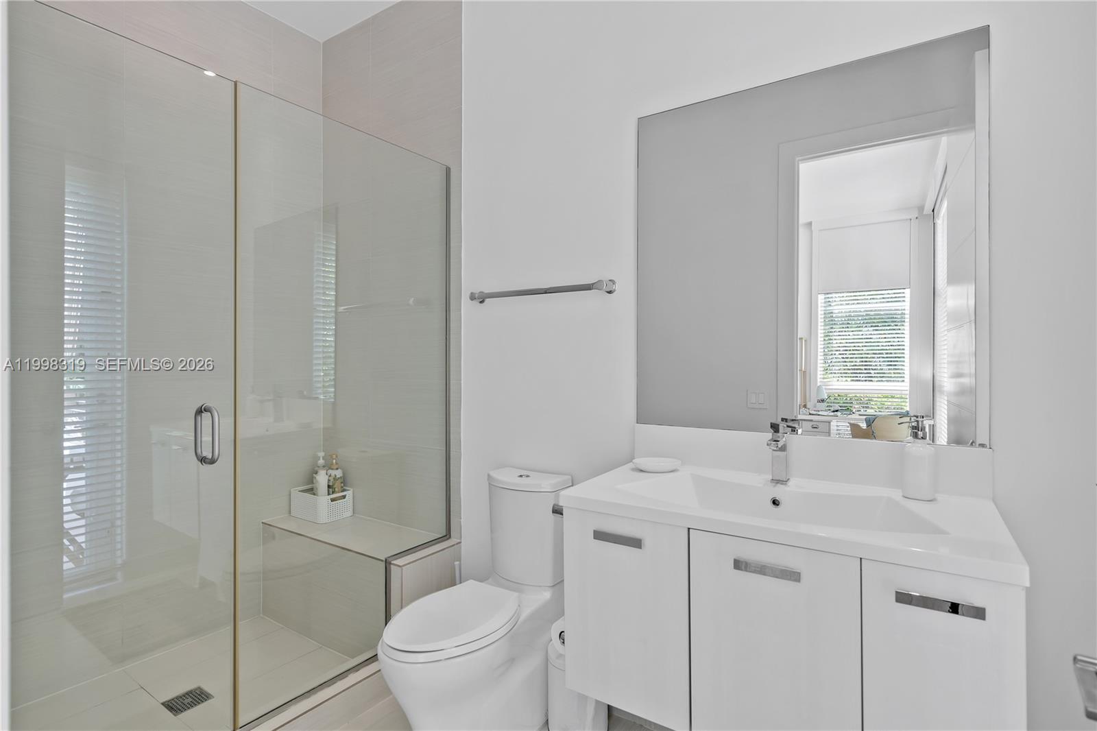 435 Hampton Ln Key Biscayne, FL 33149