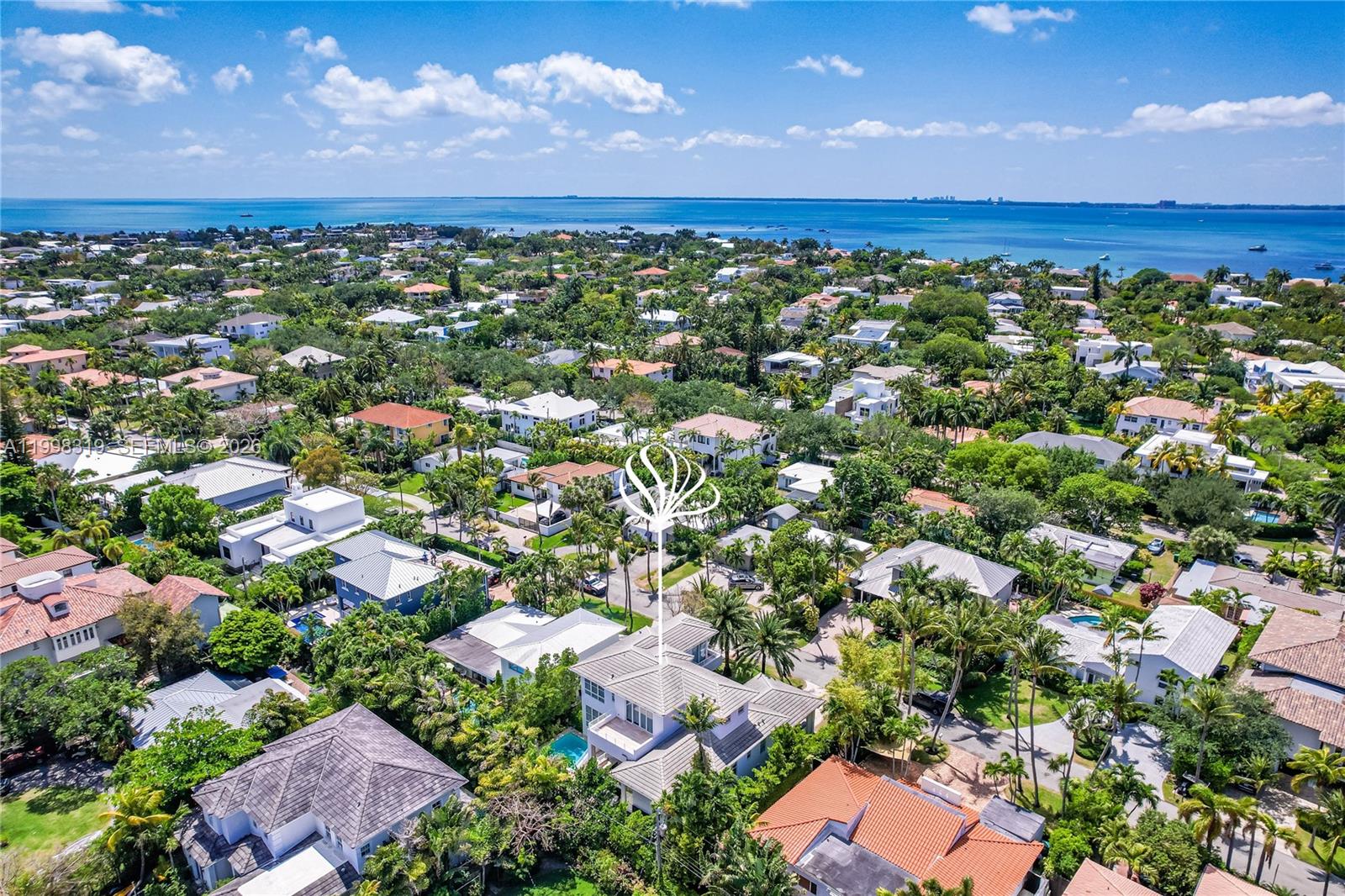 435 Hampton Ln Key Biscayne, FL 33149