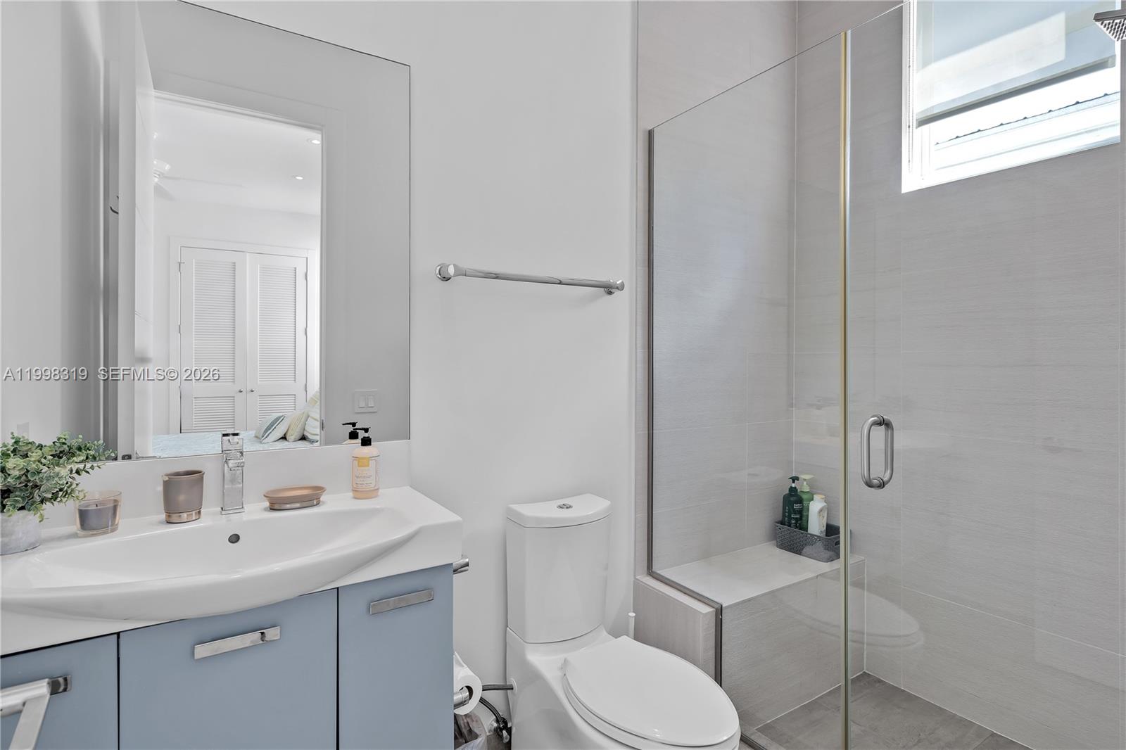 435 Hampton Ln Key Biscayne, FL 33149