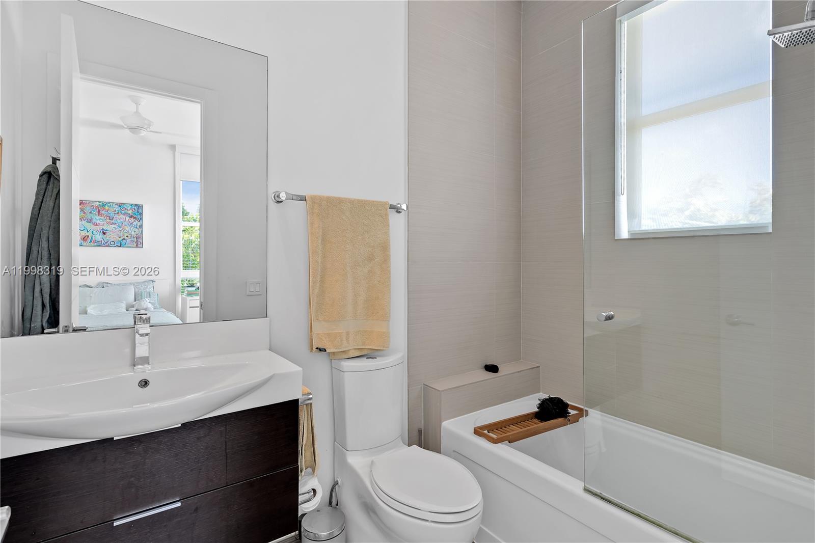 435 Hampton Ln Key Biscayne, FL 33149