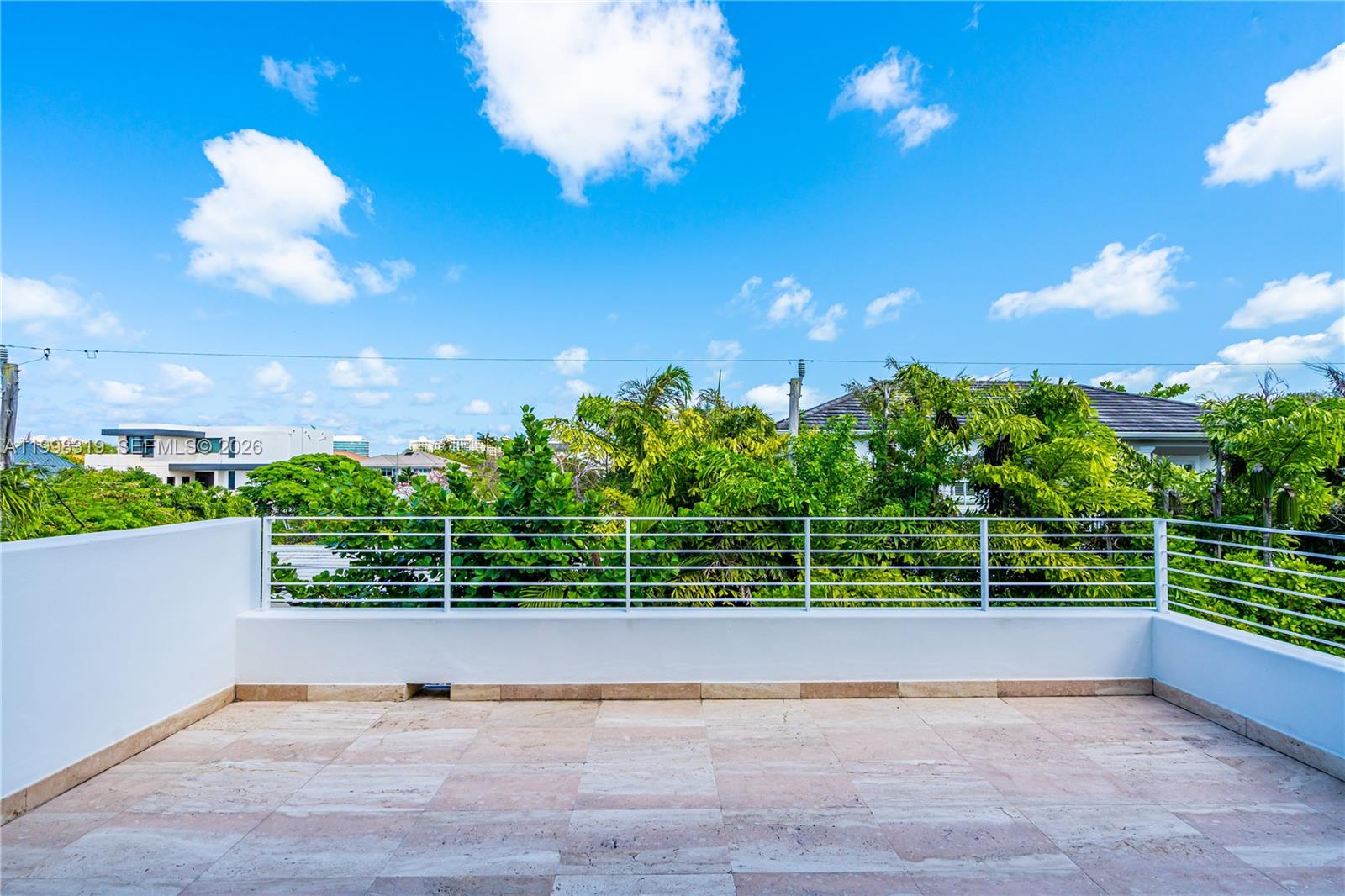 435 Hampton Ln Key Biscayne, FL 33149