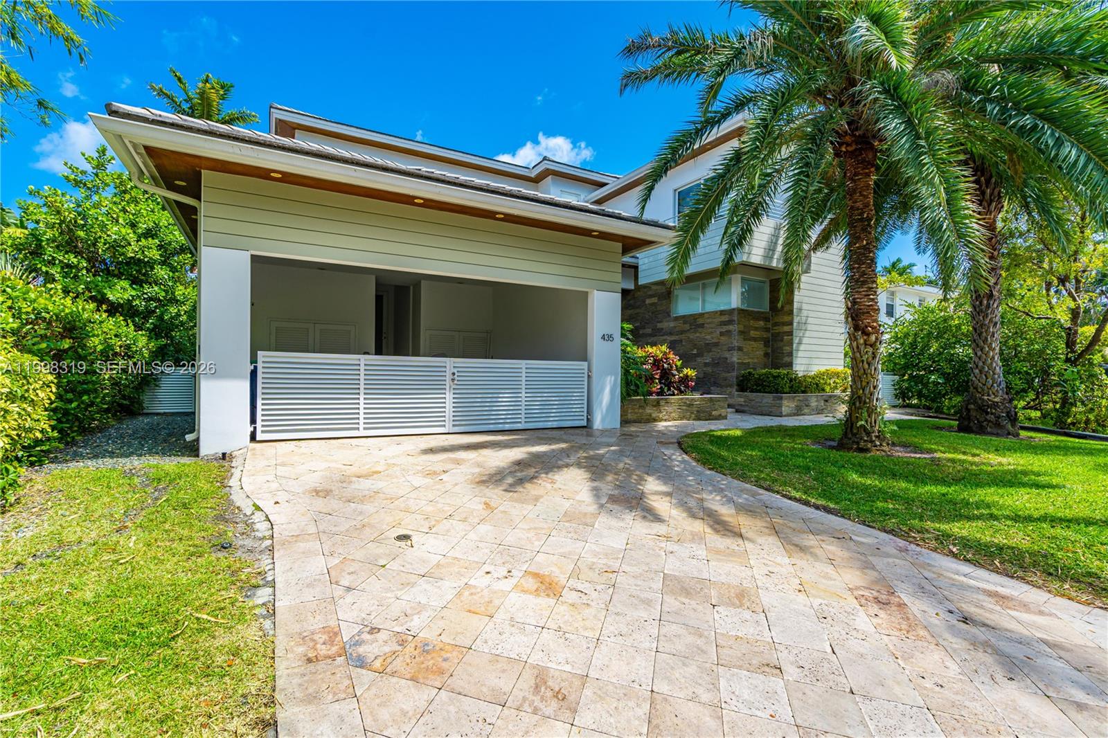 435 Hampton Ln Key Biscayne, FL 33149