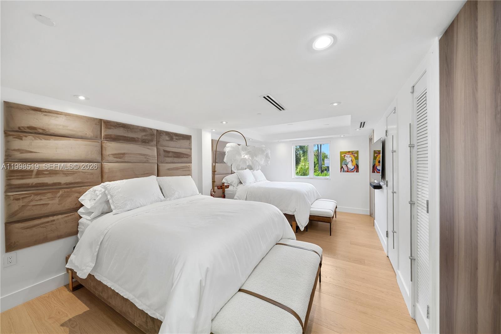 215 Palm Ave Miami Beach, FL 33139