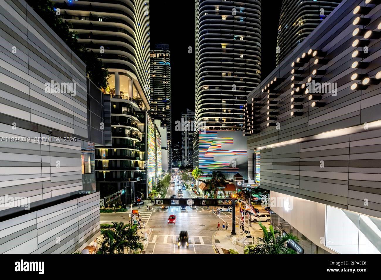 image Brickell on the River South20