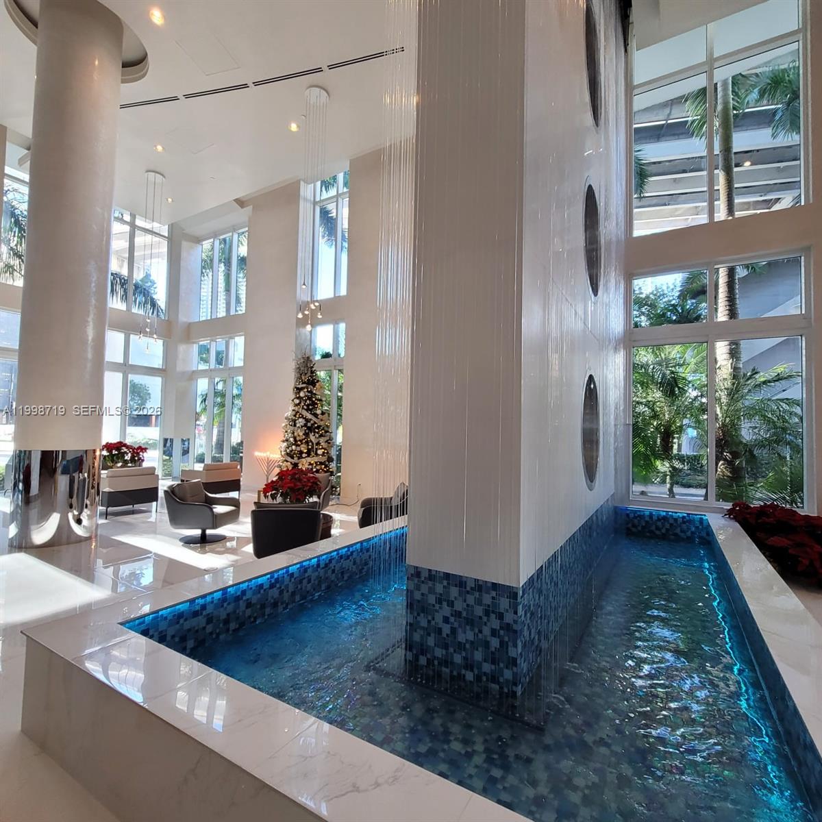 image Brickell on the River South23