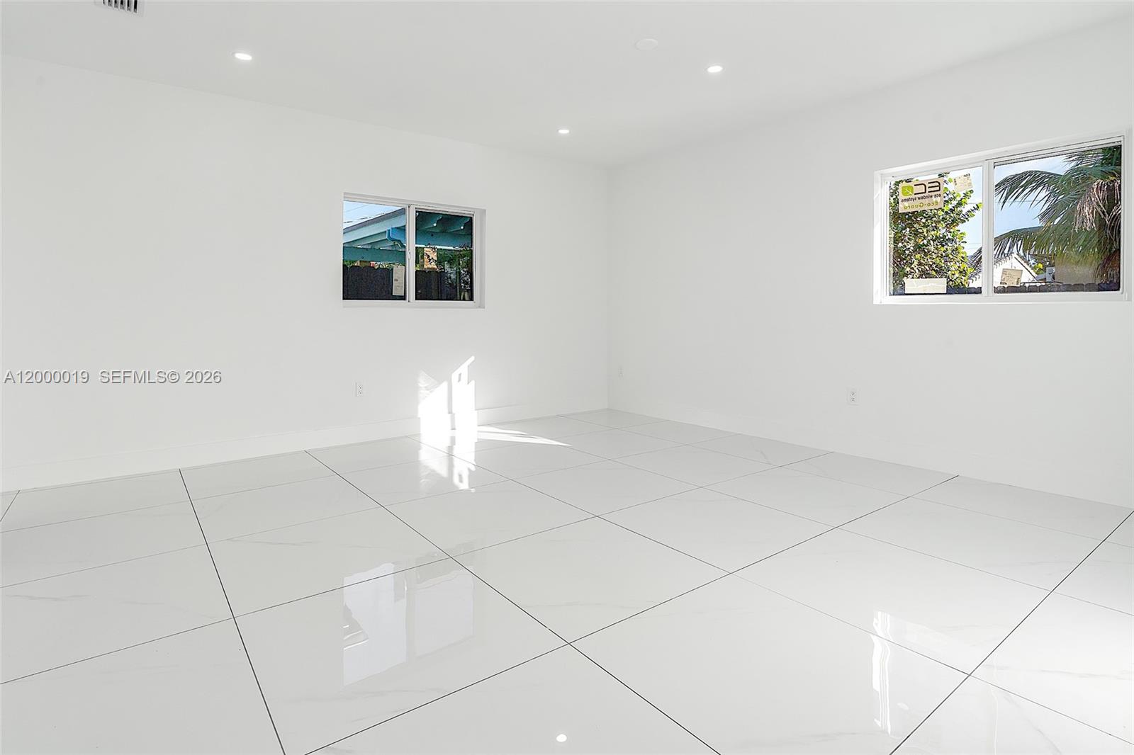 6540 SW 25th St Miami, FL 33155