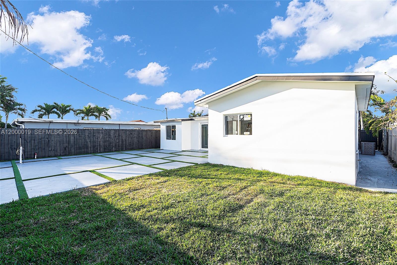 6540 SW 25th St Miami, FL 33155