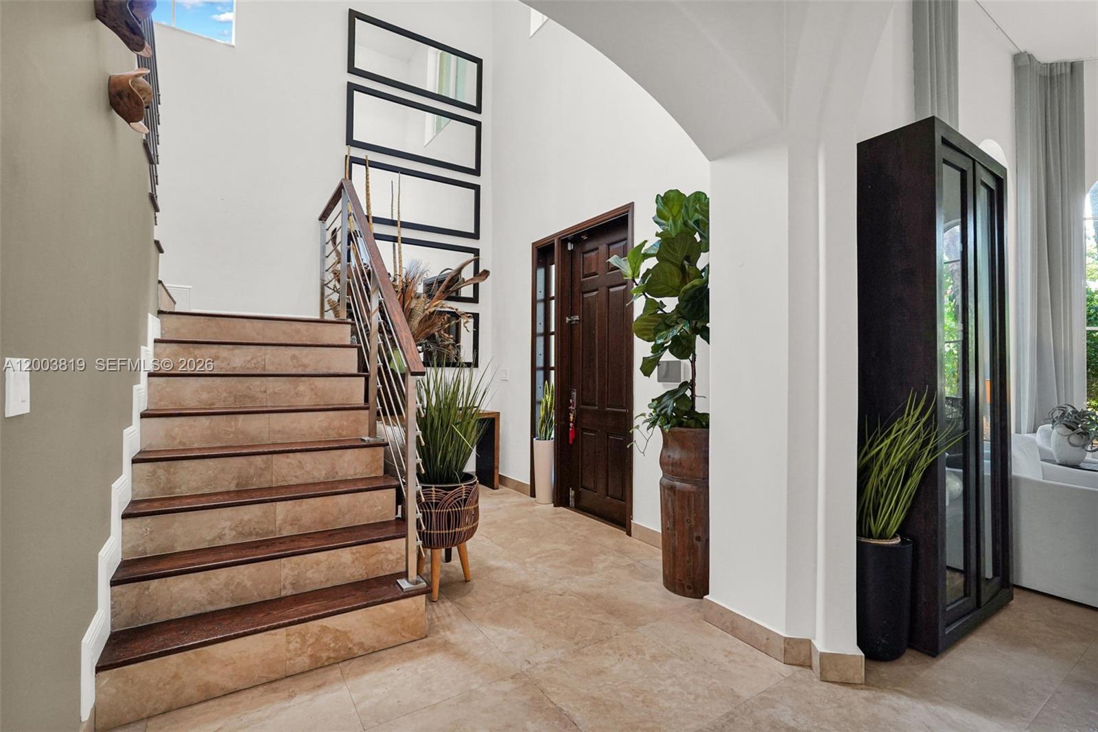 2143 N Bay Rd Miami Beach, FL 33140