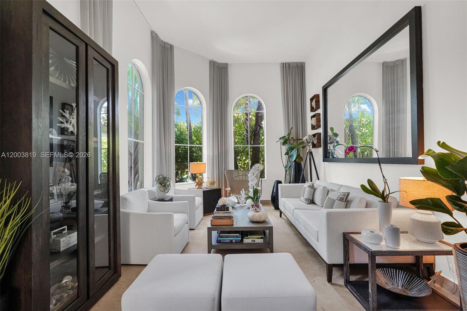 2143 N Bay Rd Miami Beach, FL 33140