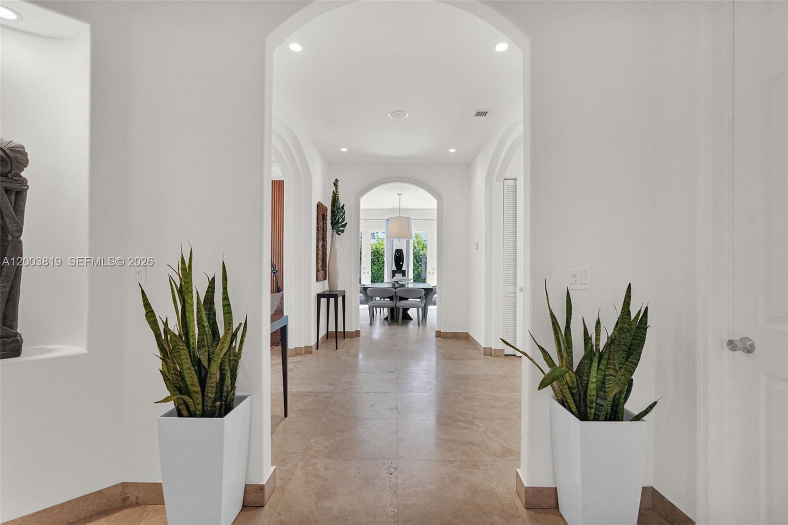 2143 N Bay Rd Miami Beach, FL 33140