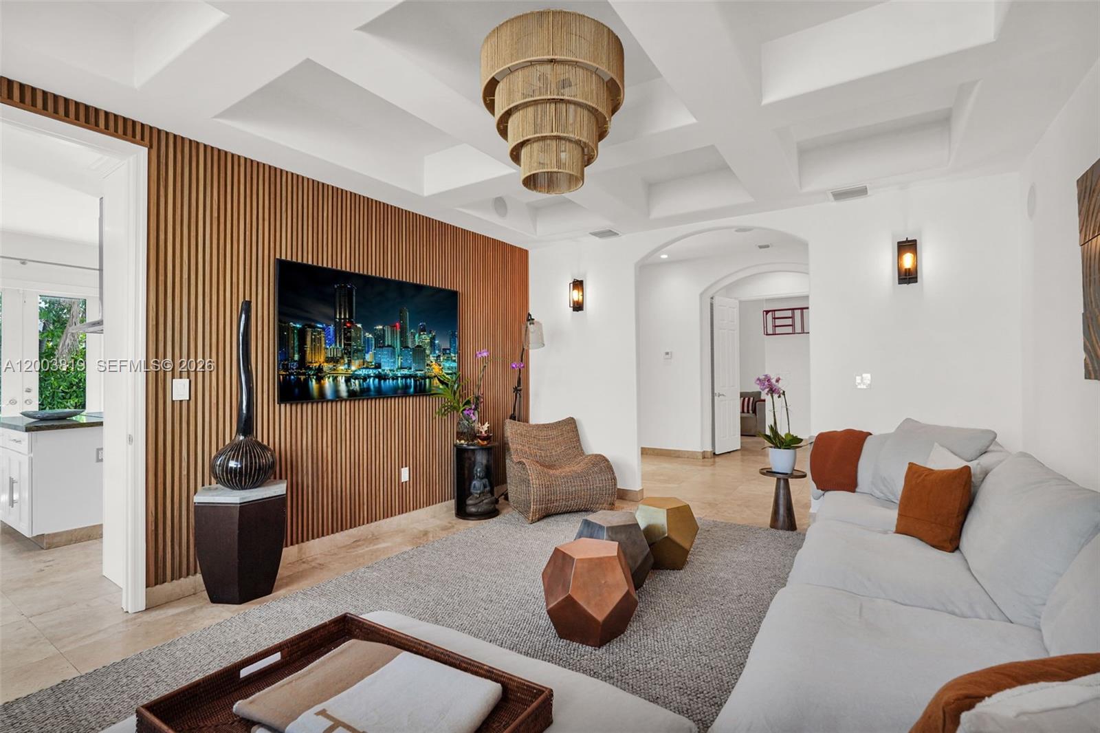 2143 N Bay Rd Miami Beach, FL 33140