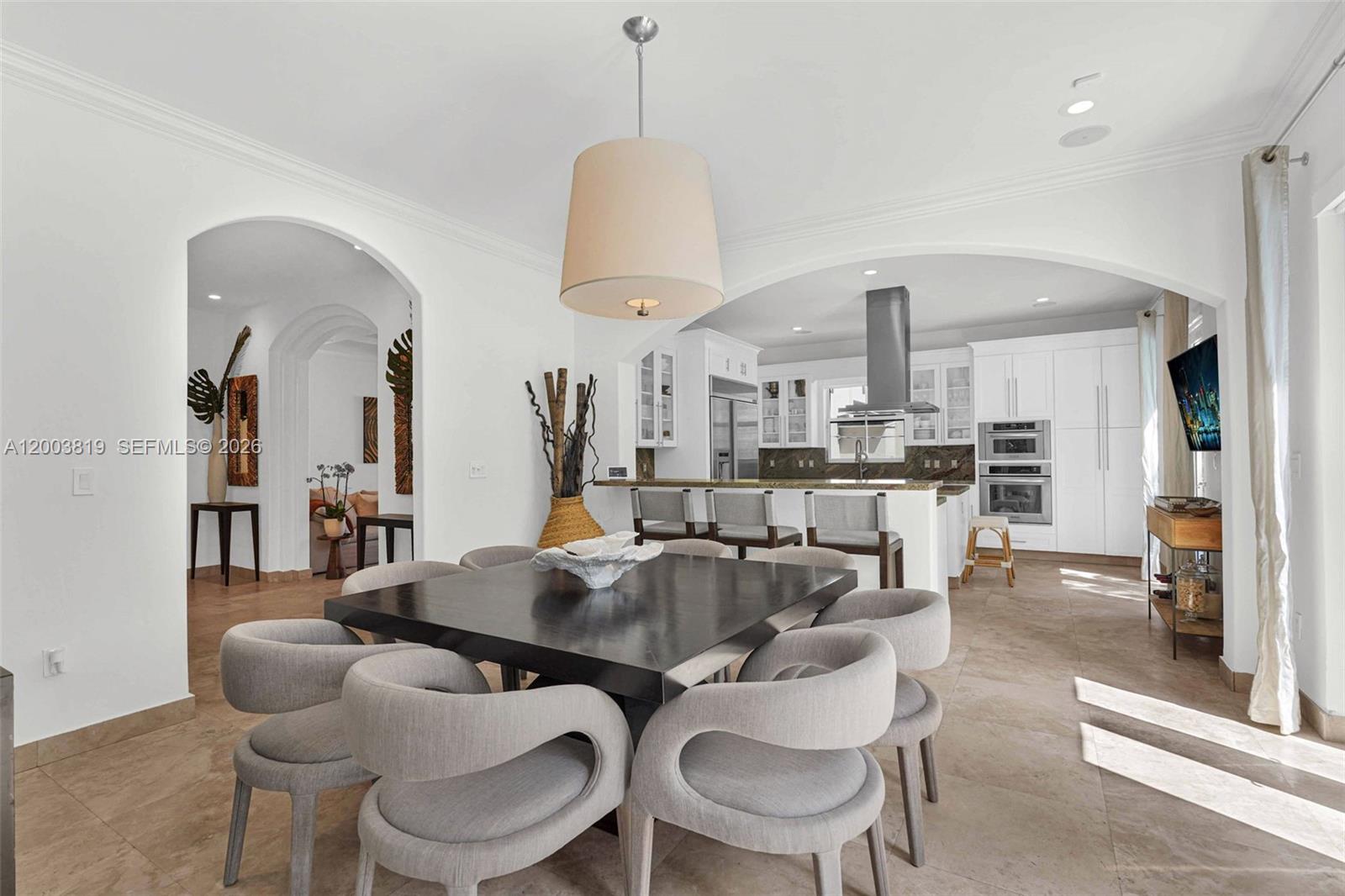 2143 N Bay Rd Miami Beach, FL 33140