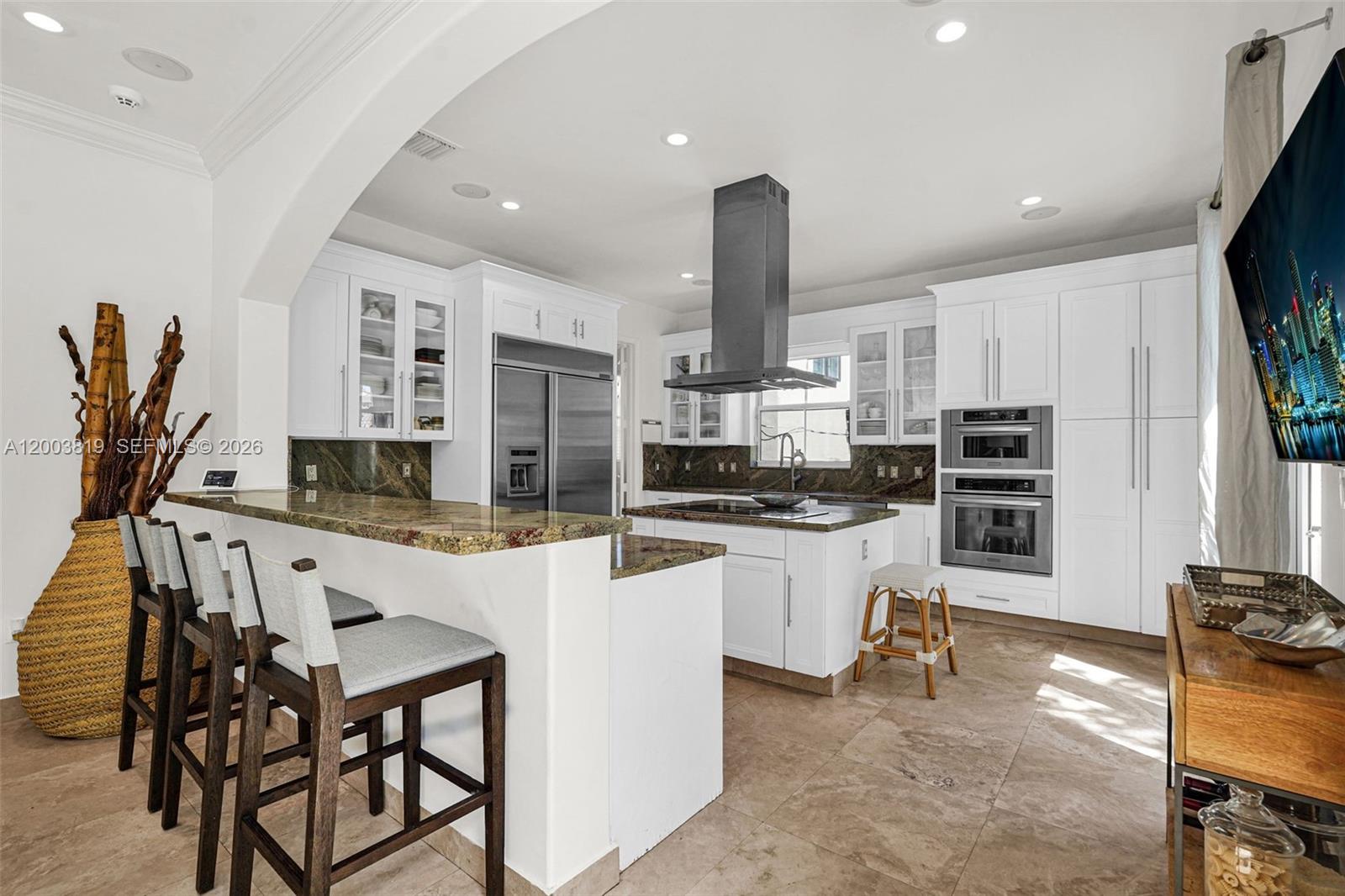 2143 N Bay Rd Miami Beach, FL 33140