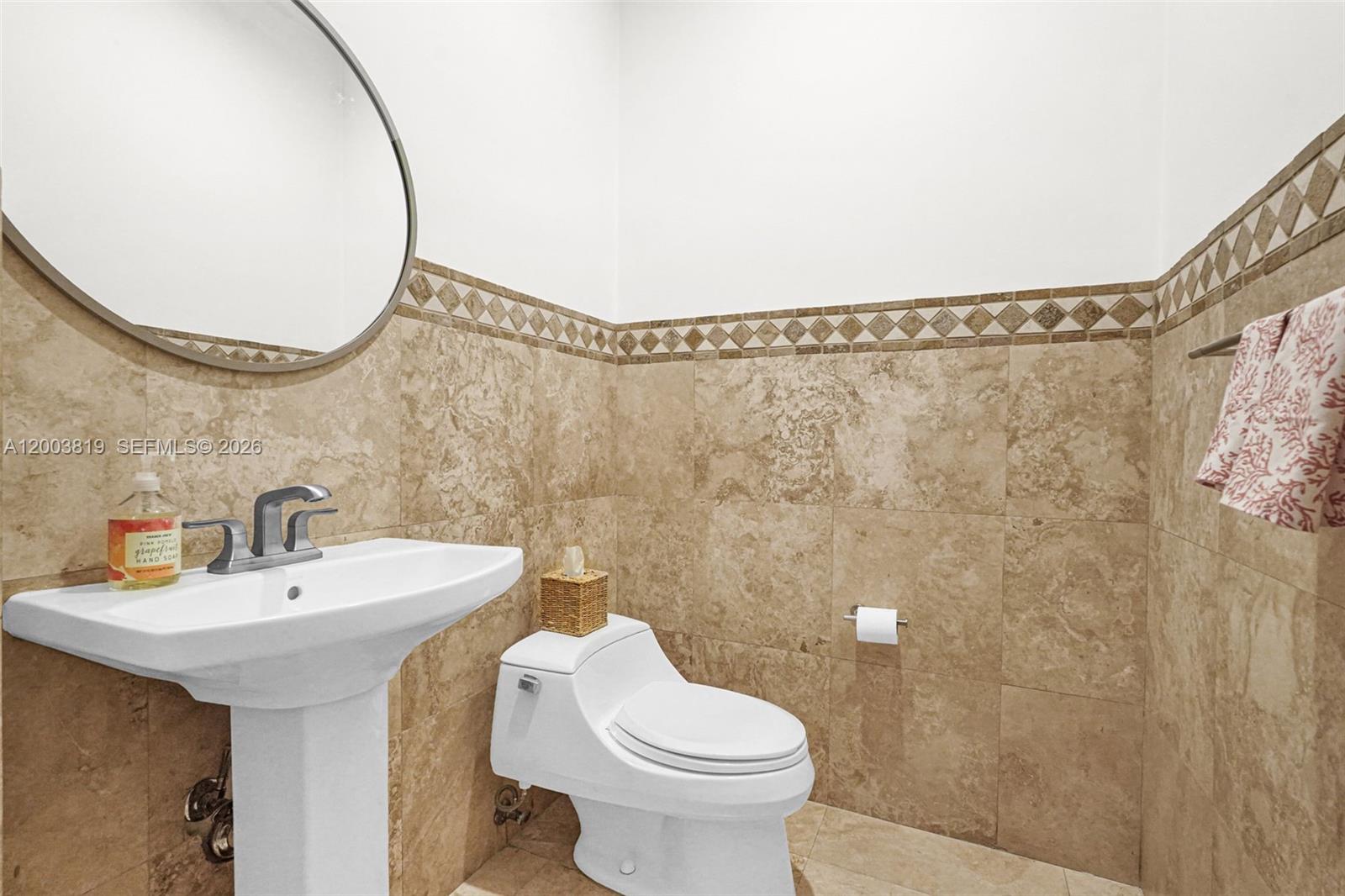 2143 N Bay Rd Miami Beach, FL 33140