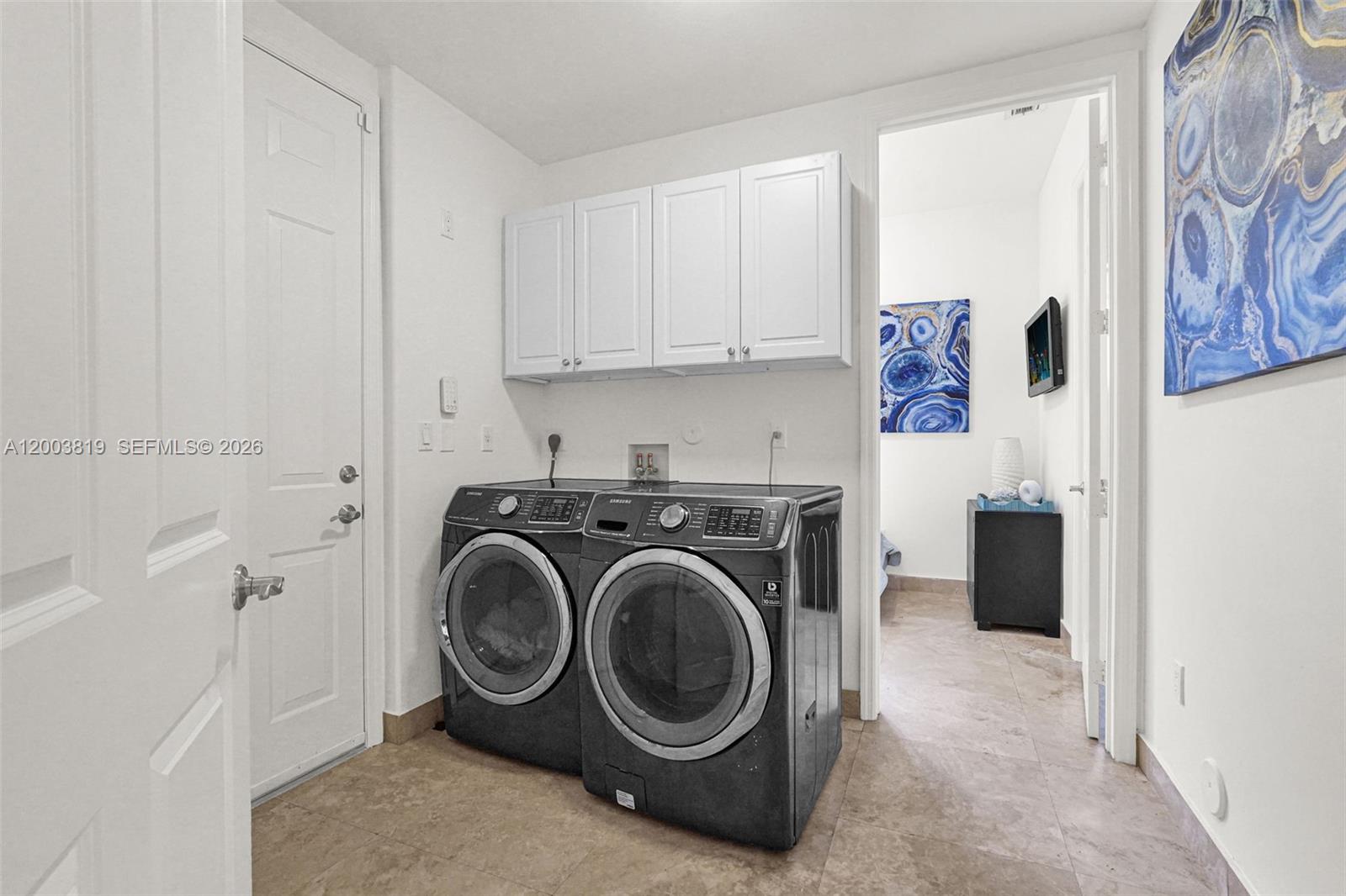 2143 N Bay Rd Miami Beach, FL 33140