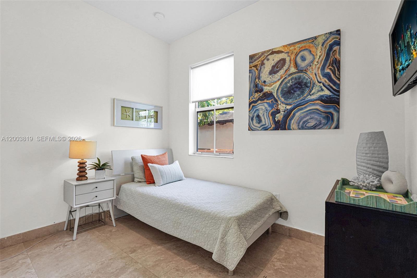 2143 N Bay Rd Miami Beach, FL 33140