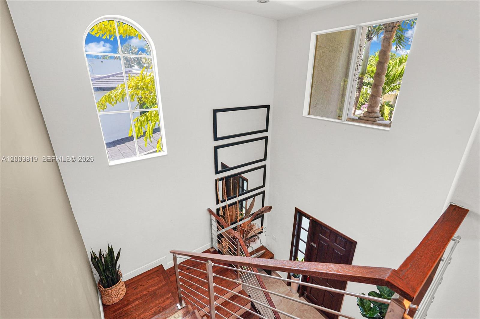 2143 N Bay Rd Miami Beach, FL 33140