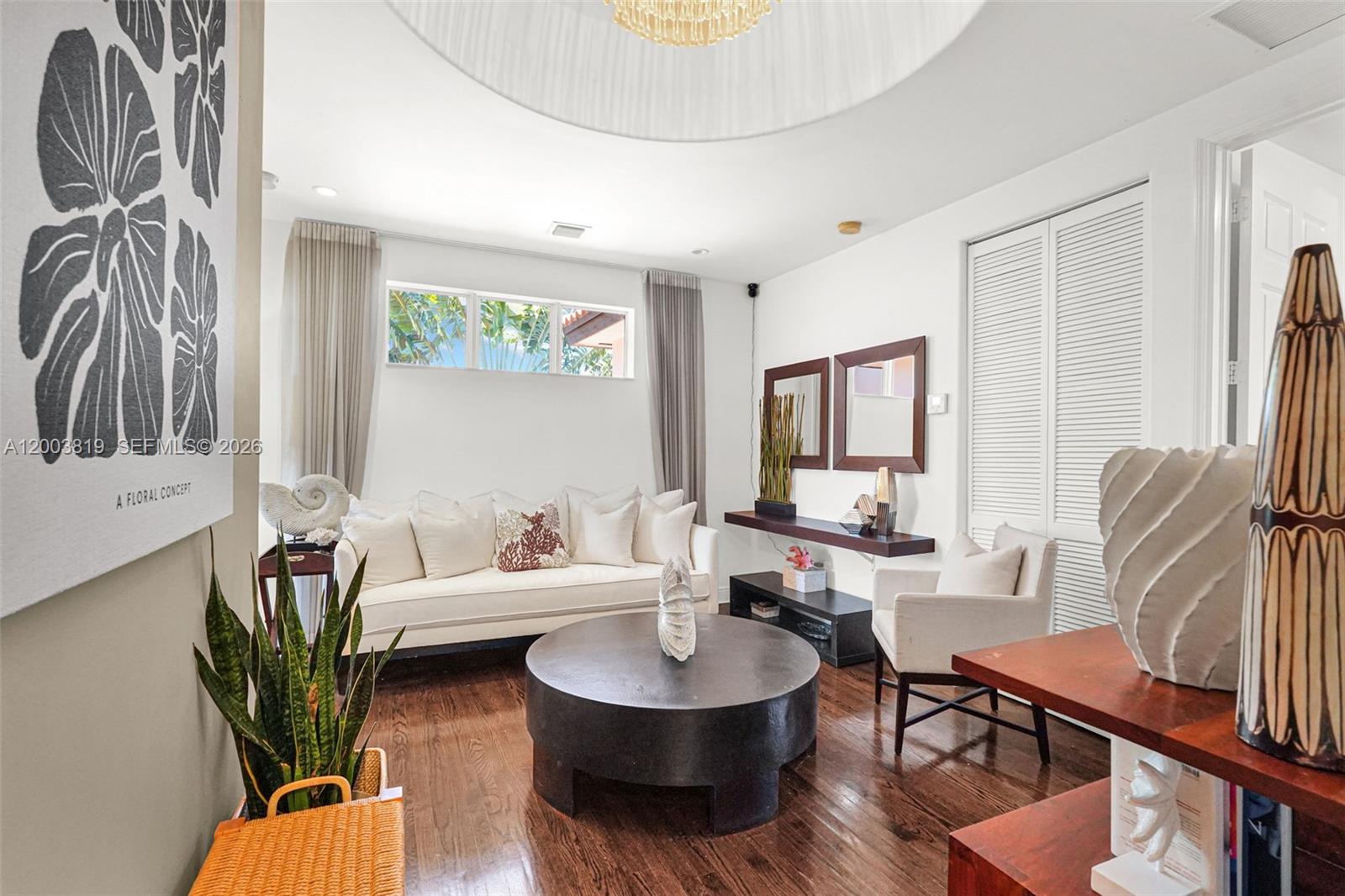 2143 N Bay Rd Miami Beach, FL 33140