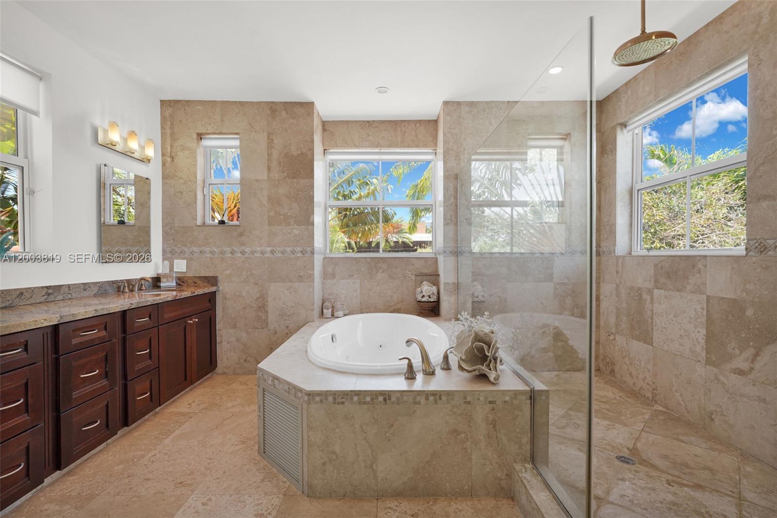 2143 N Bay Rd Miami Beach, FL 33140