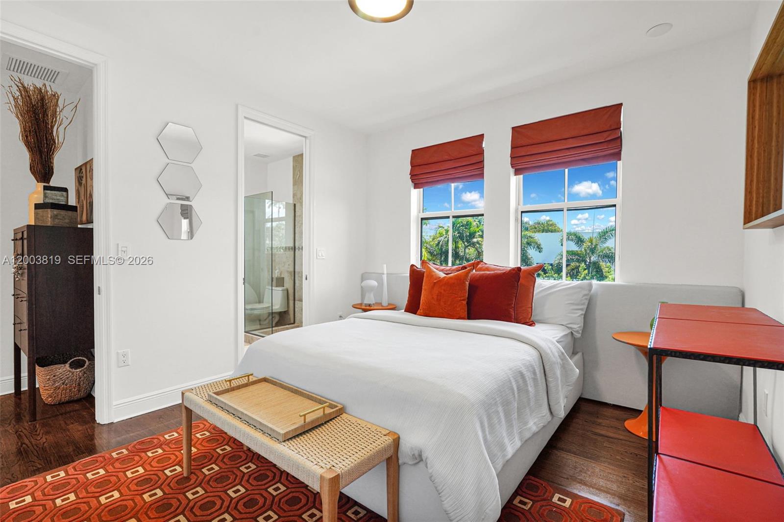 2143 N Bay Rd Miami Beach, FL 33140