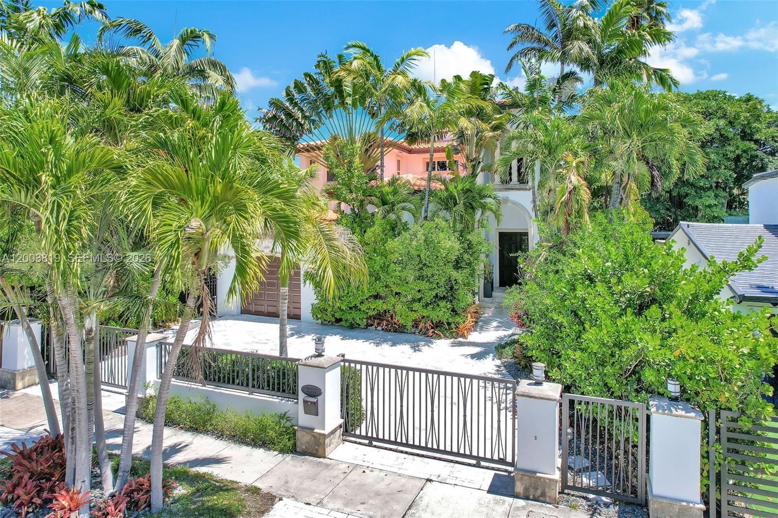 2143 N Bay Rd Miami Beach, FL 33140