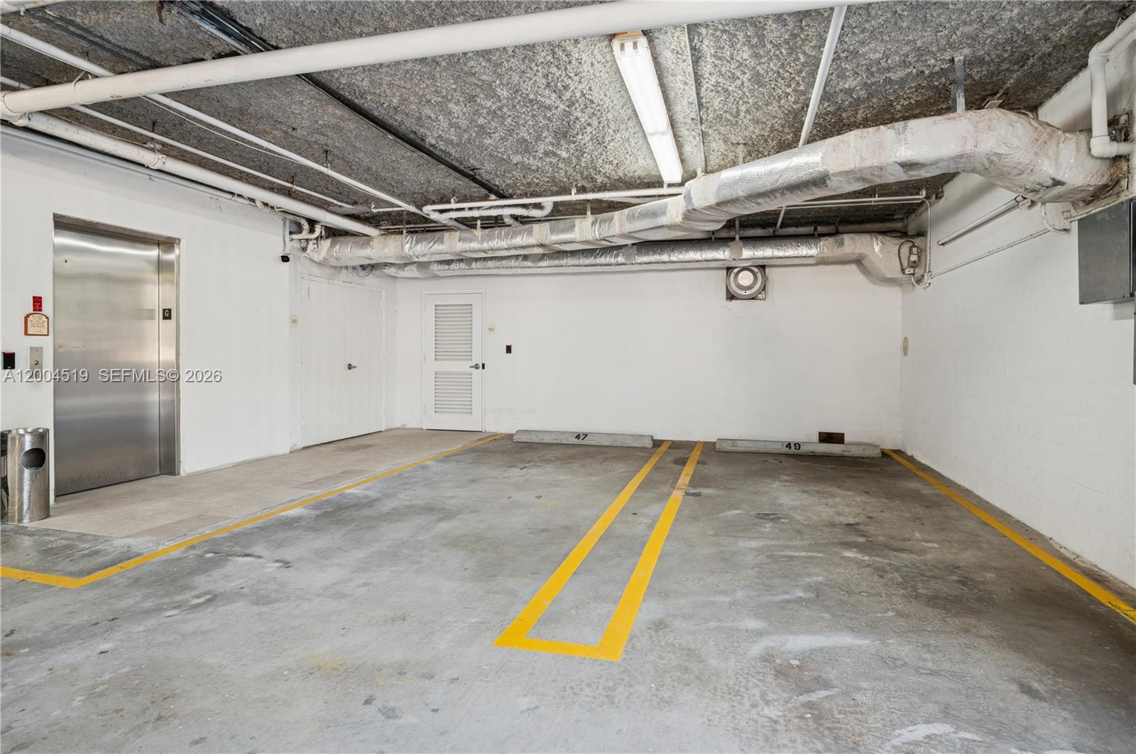 719 Crandon Blvd #310 Key Biscayne, FL 33149