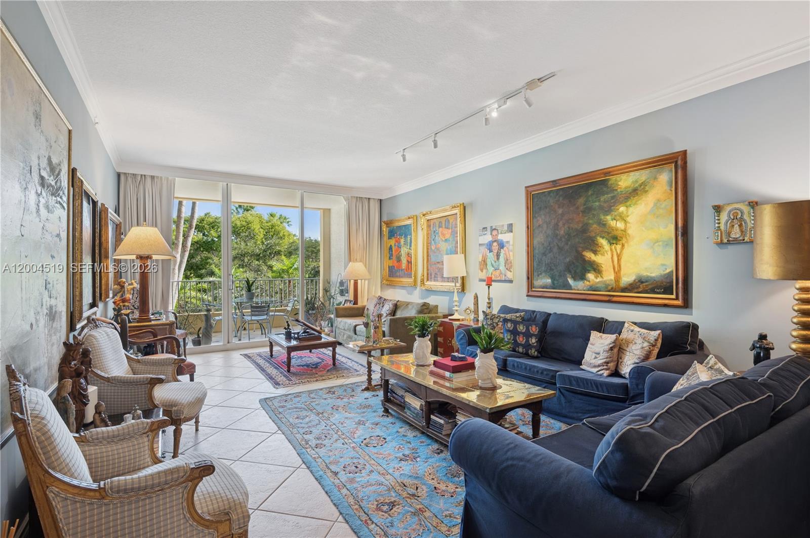 719 Crandon Blvd #310 Key Biscayne, FL 33149