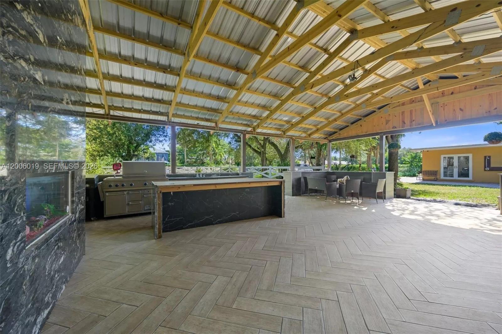 4001 SW 73rd Ave Davie, FL 33314