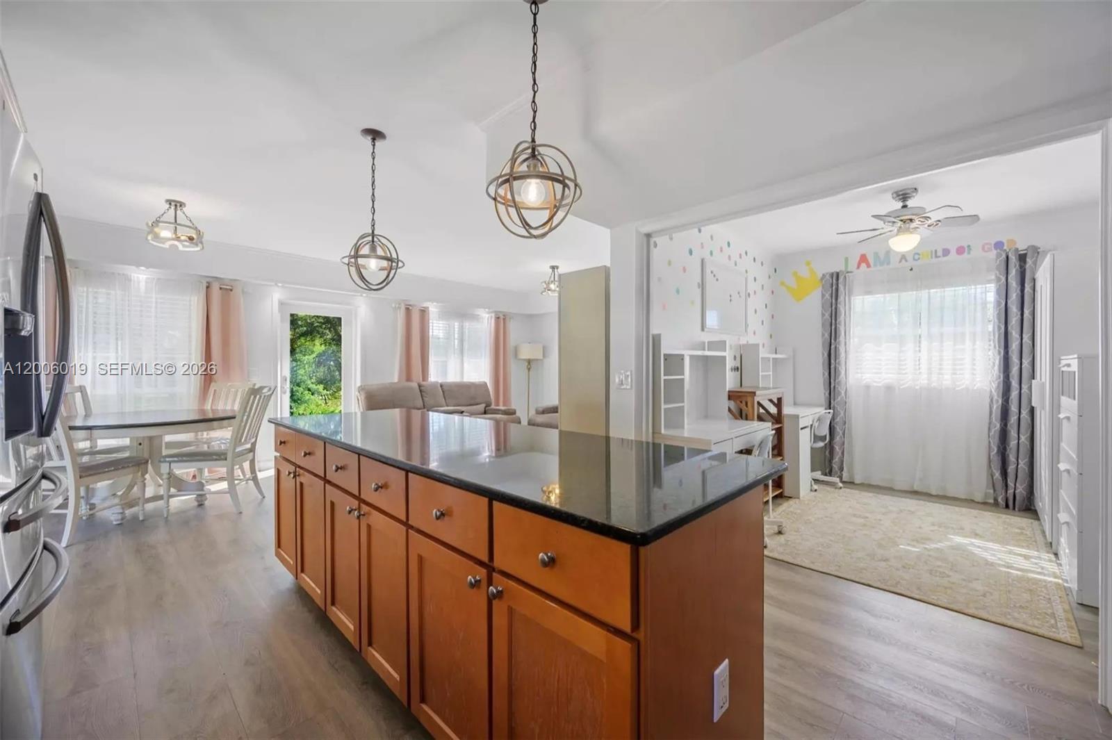 4001 SW 73rd Ave Davie, FL 33314