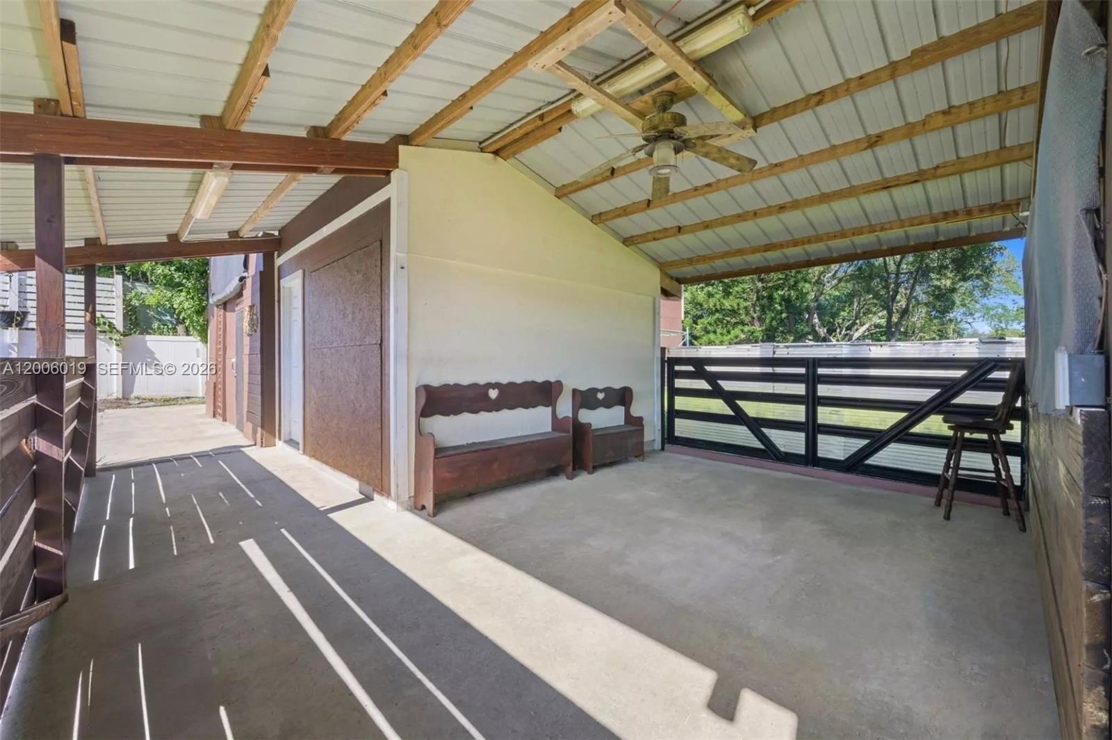 4001 SW 73rd Ave Davie, FL 33314