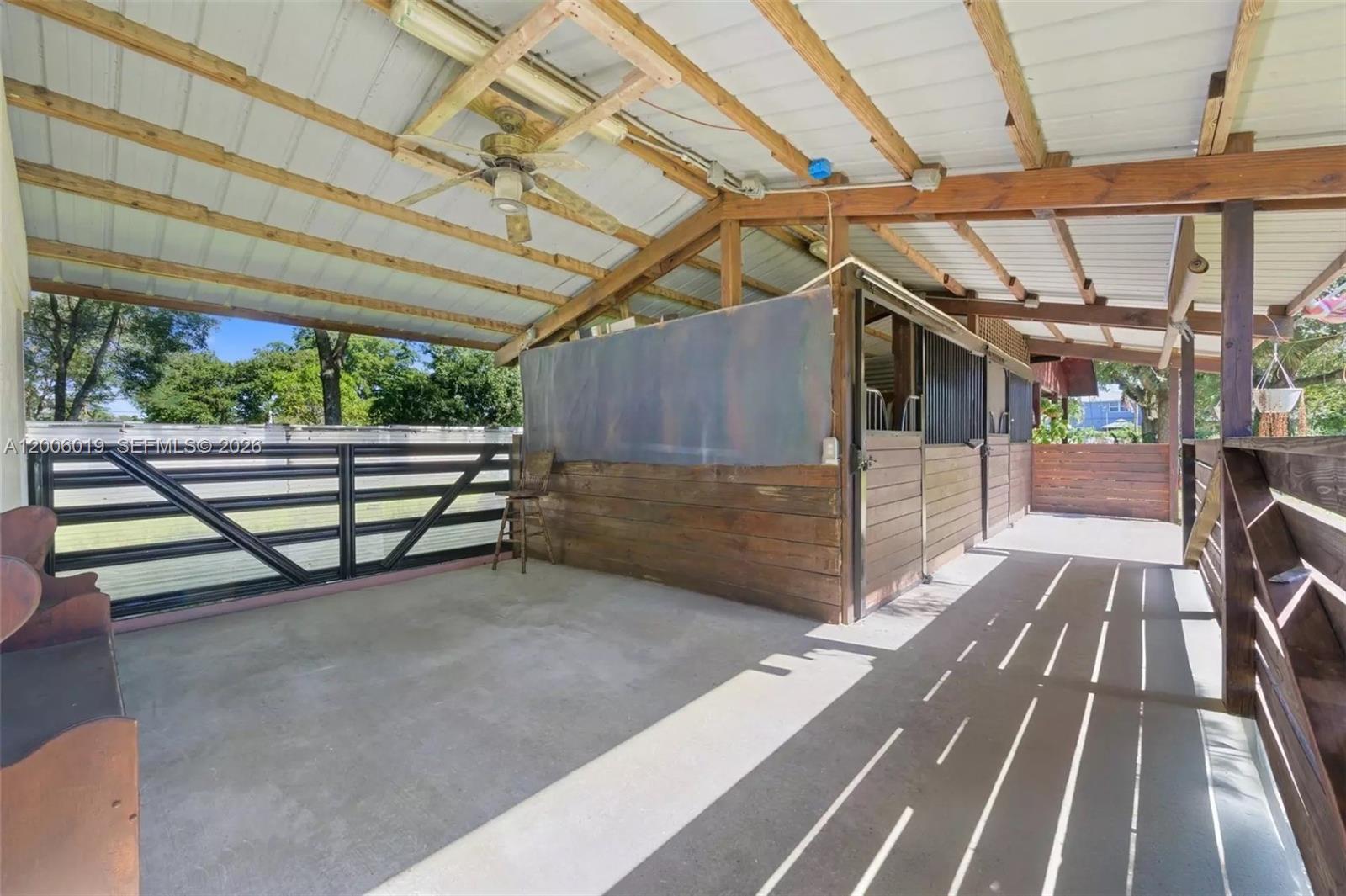 4001 SW 73rd Ave Davie, FL 33314