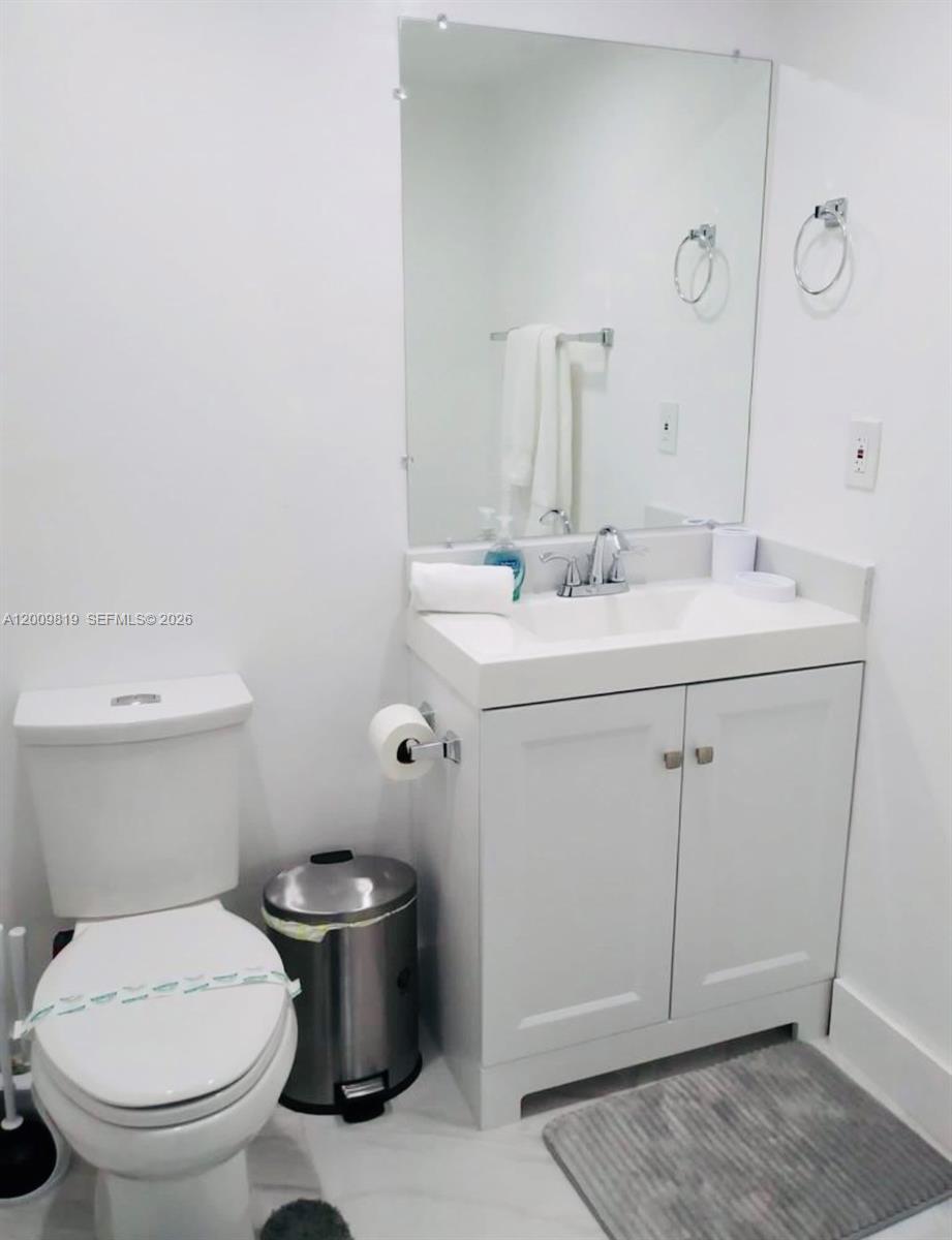 3801 S Ocean Dr #2B Hollywood, FL 33019