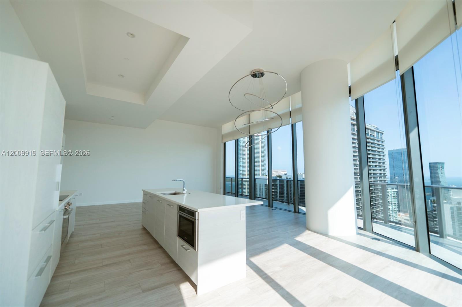 image Brickell Heights East11
