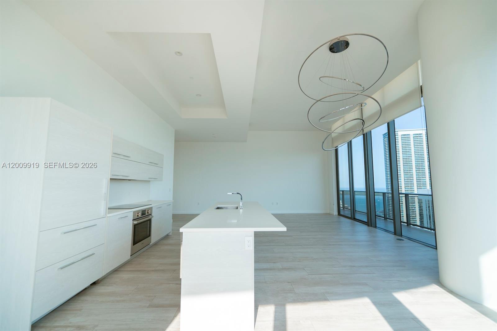 image Brickell Heights East12