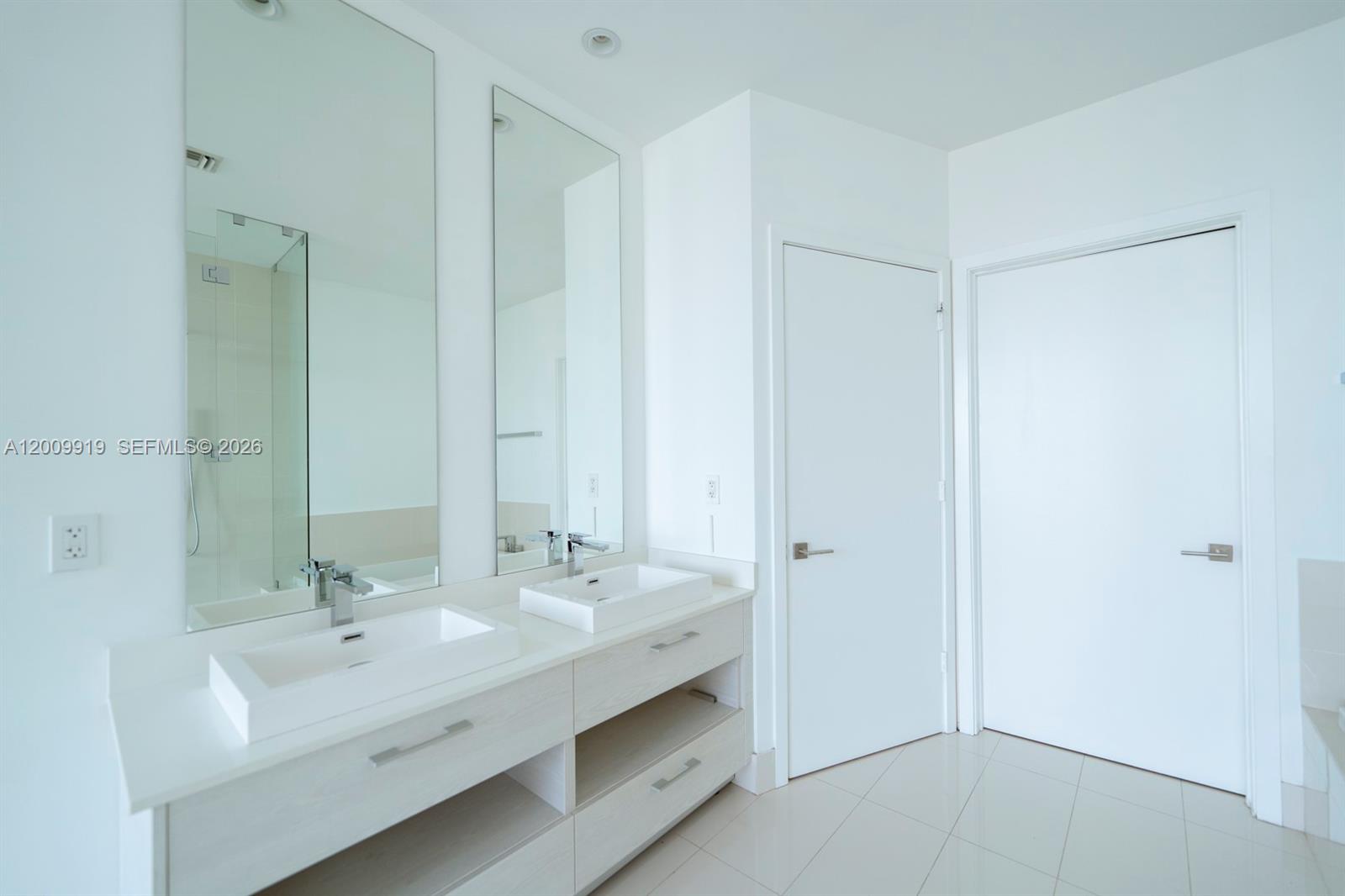 image Brickell Heights East19