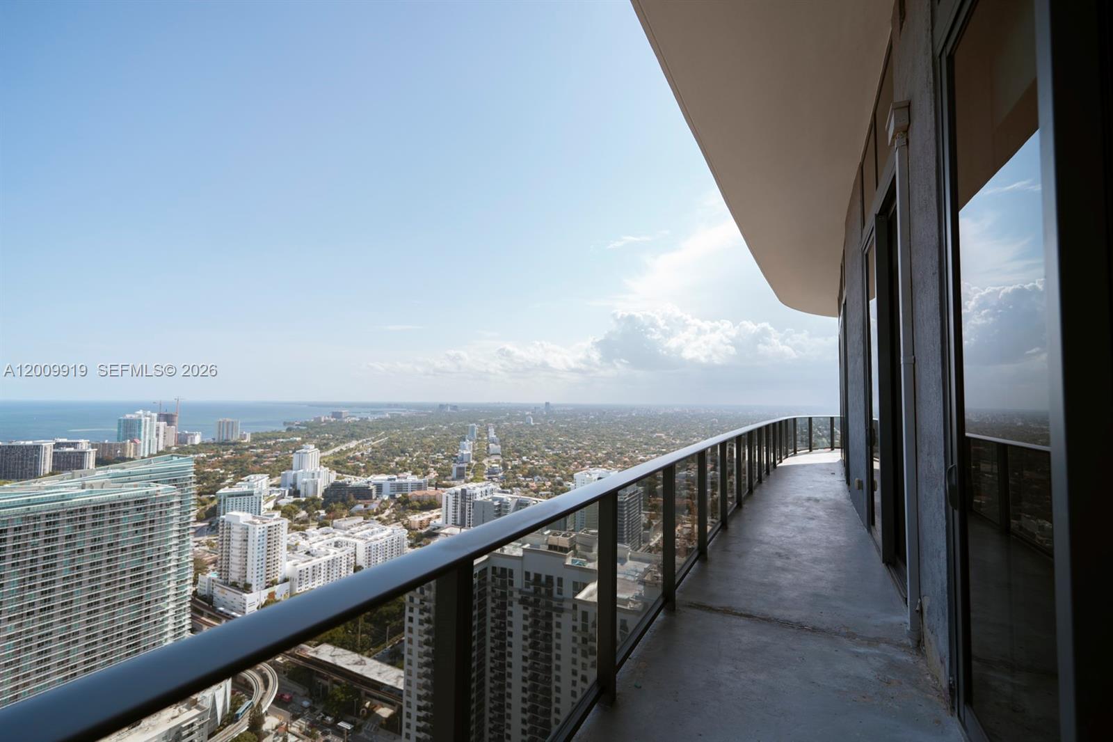image Brickell Heights East5