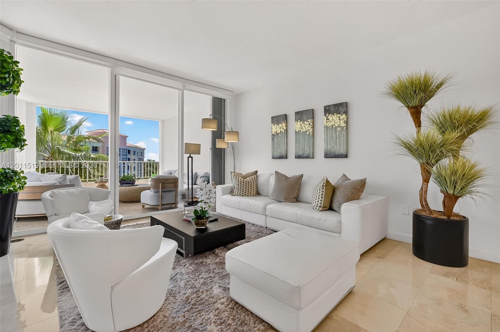 705 Crandon Blvd #506 Key Biscayne, FL 33149