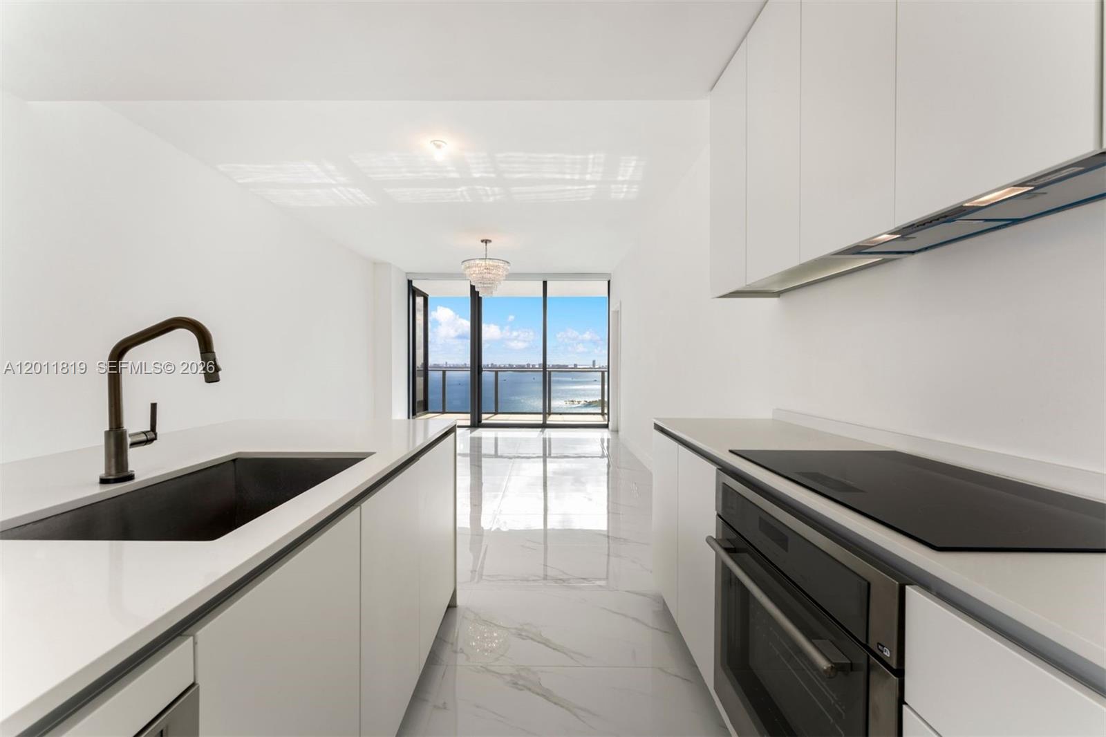 700 NE 24th #2504 Miami, FL 33137