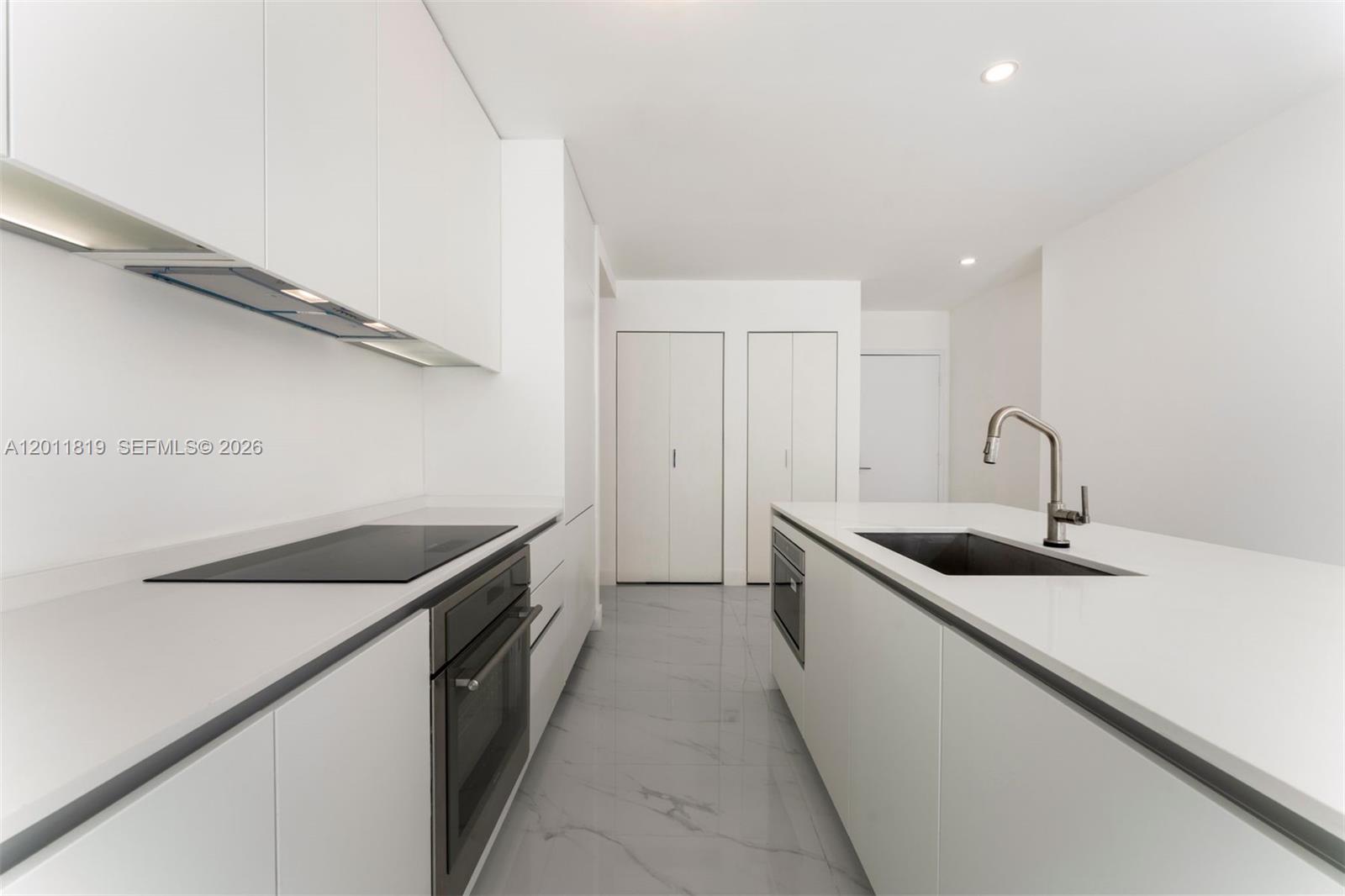 700 NE 24th #2504 Miami, FL 33137